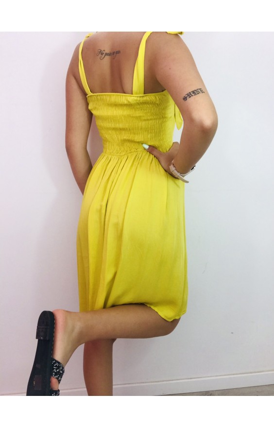 Letné žlté šaty 